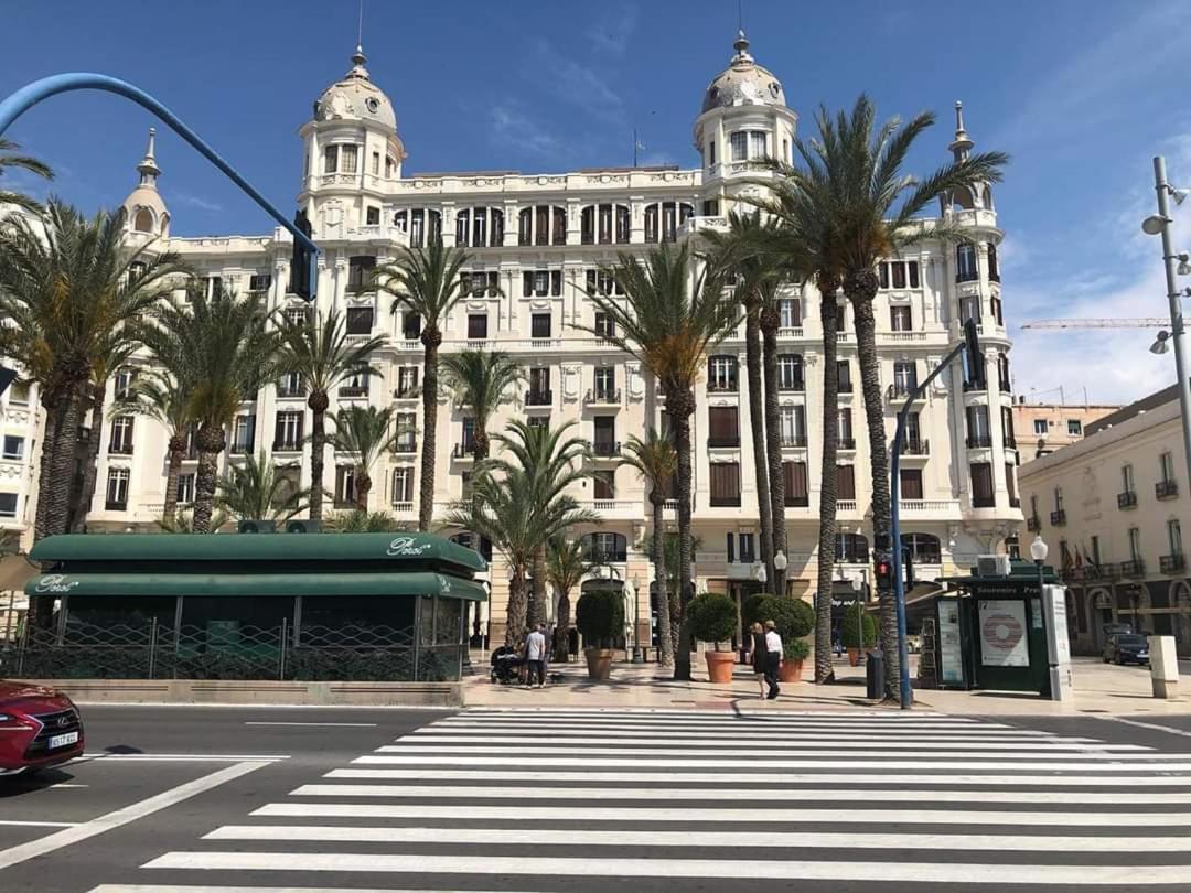 Apartamento Casaturis En El Corazon De Alicante A118 Экстерьер фото